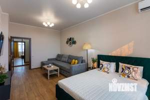 2-к квартира, посуточно, 75м2, 1/1 этаж