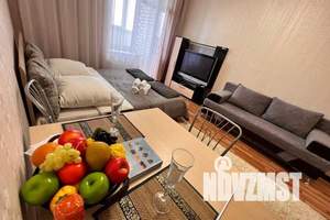 1-к квартира, посуточно, 40м2, 9/15 этаж