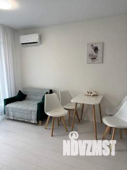1-к квартира, посуточно, 38м2, 23/25 этаж