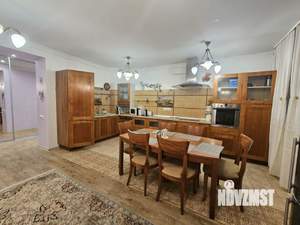 2-к квартира, на длительный срок, 134м2, 6/10 этаж