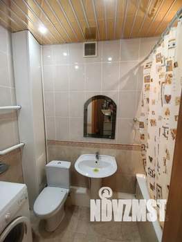 Студия квартира, посуточно, 38м2, 2/9 этаж