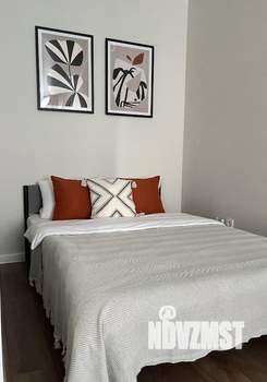 Студия квартира, посуточно, 33м2, 3/16 этаж