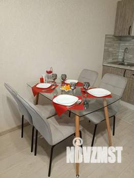 Студия квартира, посуточно, 32м2, 10/20 этаж