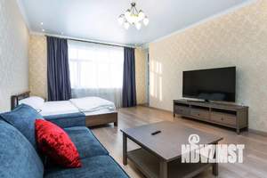 1-к квартира, посуточно, 62м2, 13/25 этаж