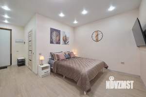 Студия квартира, посуточно, 32м2, 13/25 этаж