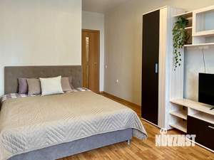 1-к квартира, посуточно, 42м2, 1/1 этаж