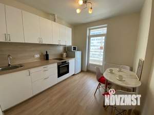 1-к квартира, посуточно, 40м2, 11/17 этаж