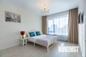 1-к квартира, посуточно, 67м2, 5/25 этаж