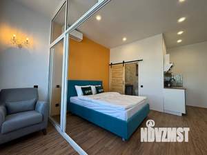 Студия квартира, посуточно, 35м2, 2/17 этаж