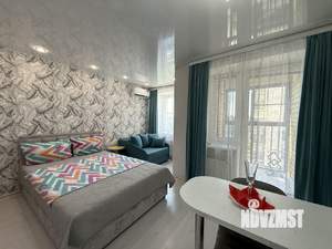 Студия квартира, посуточно, 30м2, 5/10 этаж