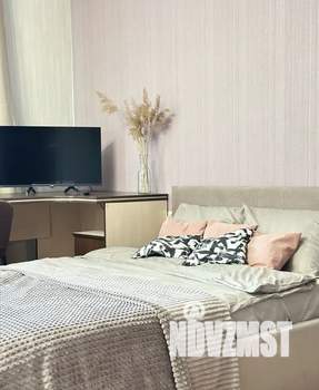 1-к квартира, посуточно, 48м2, 6/12 этаж