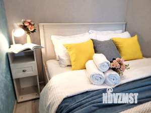 Студия квартира, посуточно, 32м2, 6/19 этаж