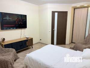 1-к квартира, посуточно, 42м2, 8/14 этаж