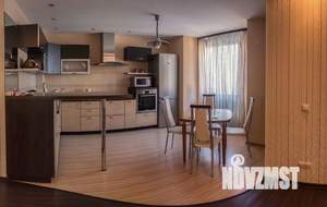 1-к квартира, посуточно, 72м2, 1/1 этаж