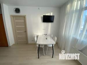 Студия квартира, посуточно, 38м2, 5/17 этаж