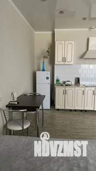 Студия квартира, посуточно, 35м2, 13/15 этаж