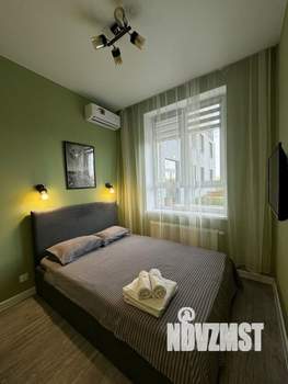 Студия квартира, посуточно, 20м2, 1/19 этаж