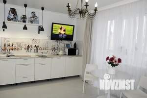 Студия квартира, посуточно, 30м2, 6/19 этаж