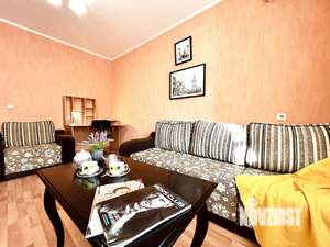 1-к квартира, посуточно, 50м2, 1/1 этаж