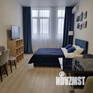 Студия квартира, посуточно, 29м2, 19/19 этаж