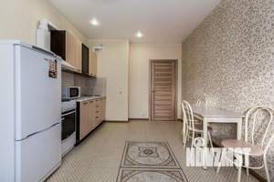 1-к квартира, посуточно, 60м2, 1/1 этаж