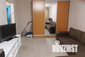 1-к квартира, посуточно, 42м2, 11/16 этаж