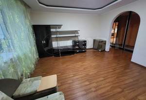 2-к квартира, на длительный срок, 65м2, 8/10 этаж