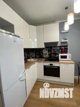 1-к квартира, посуточно, 43м2, 15/16 этаж