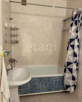 1-к квартира, на длительный срок, 43м2, 5/10 этаж