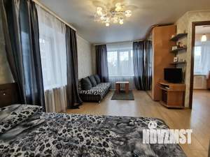 1-к квартира, посуточно, 35м2, 4/4 этаж