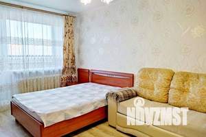 1-к квартира, посуточно, 35м2, 9/13 этаж