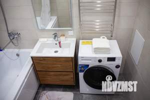 1-к квартира, посуточно, 40м2, 7/16 этаж