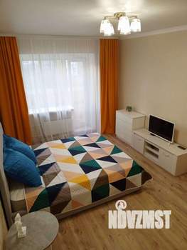 1-к квартира, посуточно, 42м2, 1/1 этаж