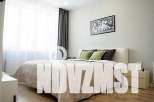 1-к квартира, посуточно, 45м2, 13/13 этаж