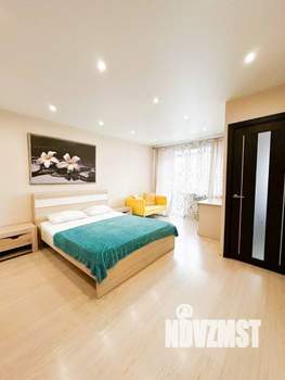 1-к квартира, посуточно, 35м2, 4/4 этаж