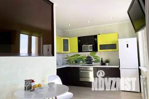 1-к квартира, посуточно, 35м2, 11/16 этаж