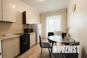 1-к квартира, посуточно, 48м2, 3/17 этаж