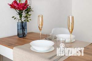 1-к квартира, посуточно, 35м2, 9/16 этаж