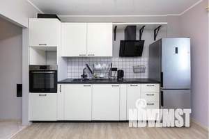 1-к квартира, посуточно, 35м2, 16/20 этаж