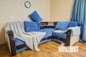 1-к квартира, посуточно, 35м2, 1/1 этаж