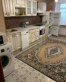 3-к квартира, на длительный срок, 96м2, 3/10 этаж