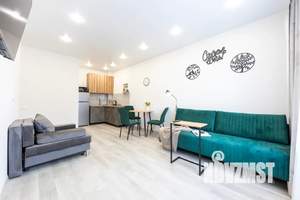 1-к квартира, посуточно, 40м2, 15/23 этаж