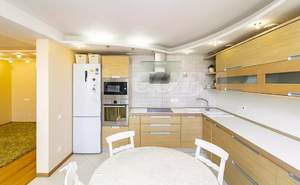 3-к квартира, на длительный срок, 100м2, 10/10 этаж
