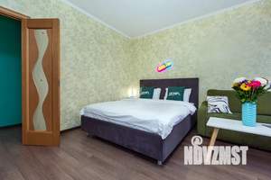 1-к квартира, посуточно, 50м2, 3/5 этаж
