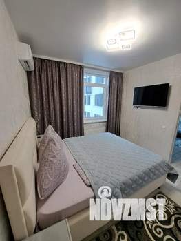 1-к квартира, посуточно, 35м2, 4/16 этаж