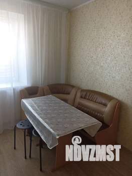 1-к квартира, посуточно, 45м2, 6/9 этаж