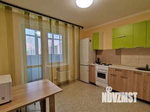 1-к квартира, посуточно, 41м2, 11/16 этаж