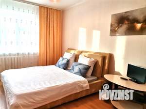 1-к квартира, посуточно, 50м2, 7/10 этаж