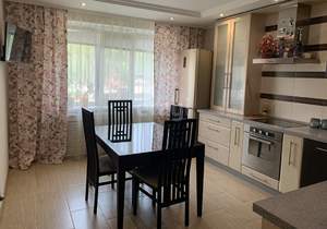 2-к квартира, на длительный срок, 67м2, 1/10 этаж