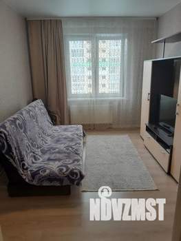 1-к квартира, посуточно, 32м2, 9/18 этаж